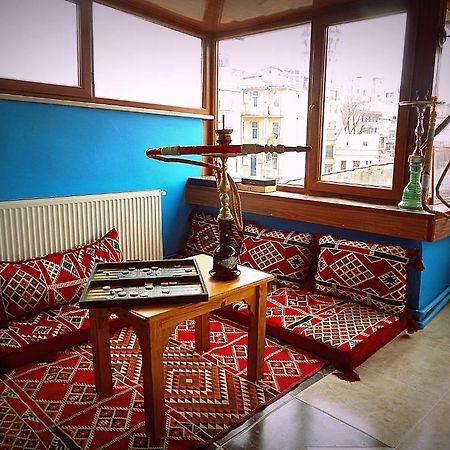 Galata West Hostel 伊斯坦布尔 外观 照片