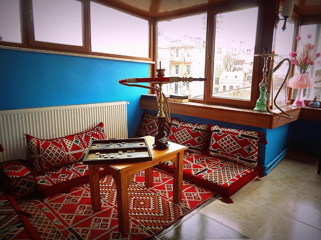 Galata West Hostel 伊斯坦布尔 外观 照片