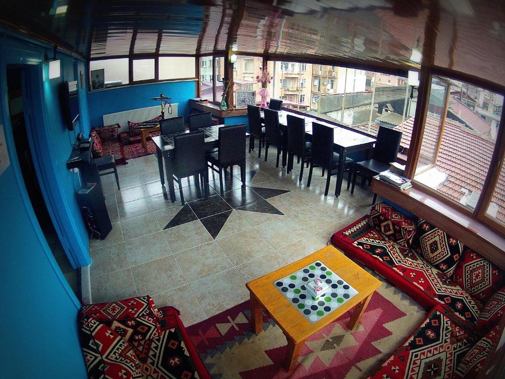 Galata West Hostel 伊斯坦布尔 外观 照片